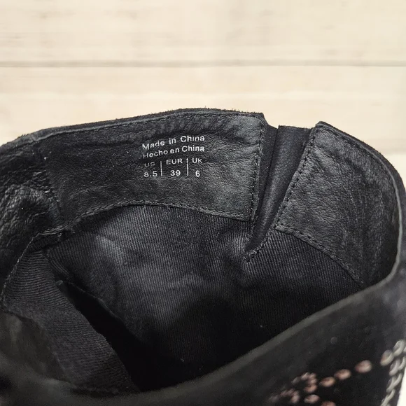Aldo Jodetha Black Suede Ankle Bootie Heeled Boots 8.5 Silver Blonze Studs - Picture 12 of 12